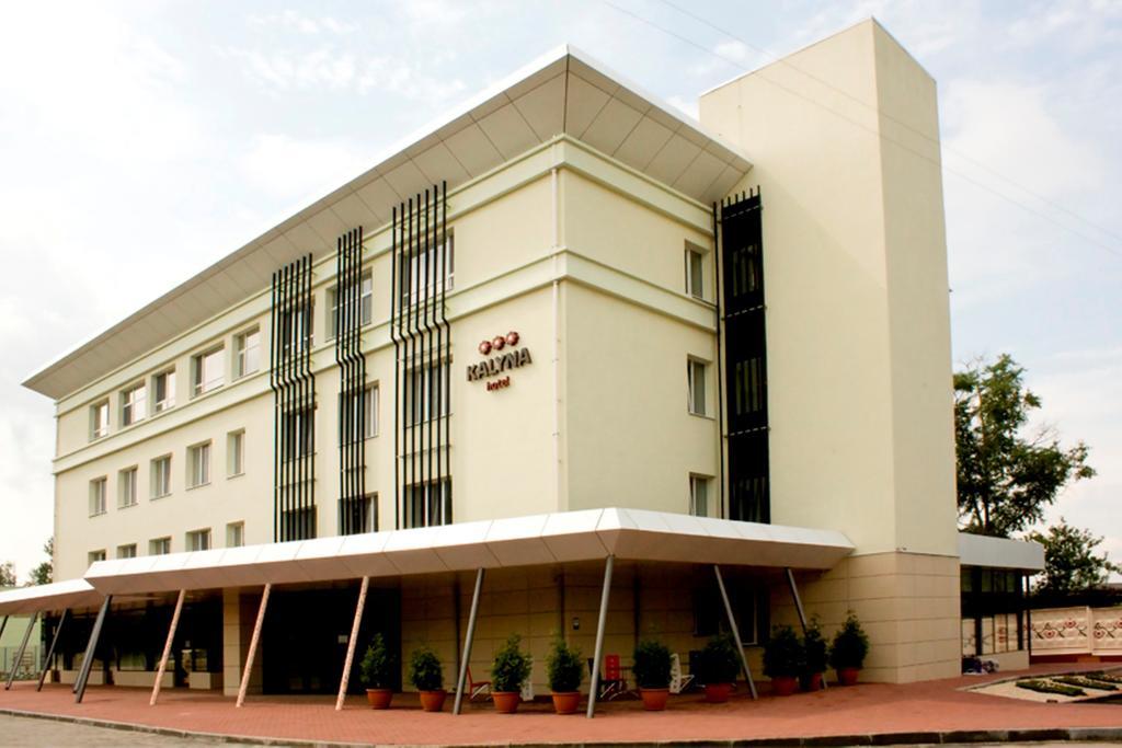 Hotel Kalyna Harkov Kültér fotó